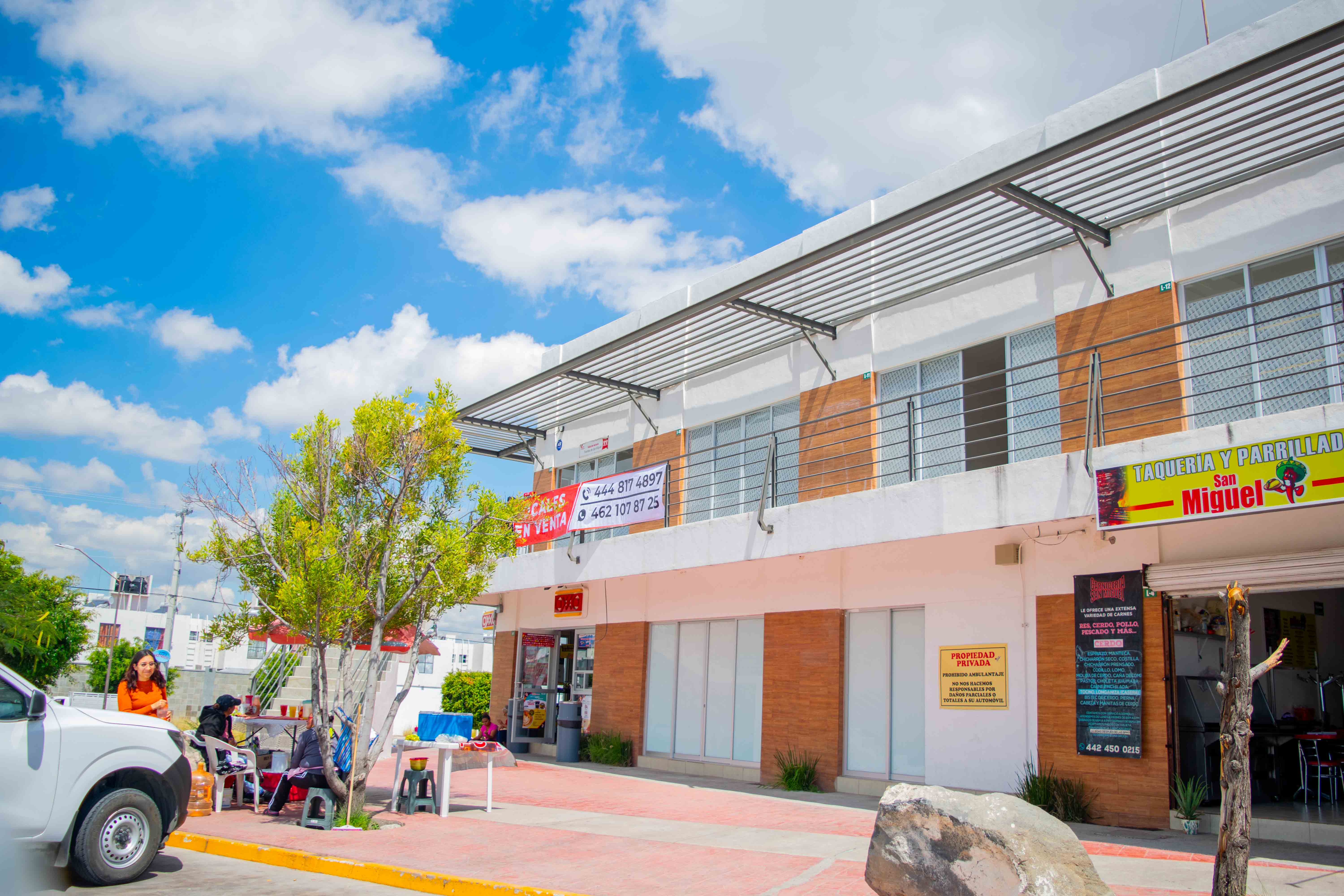 Galería Plaza Puertas de San Miguel