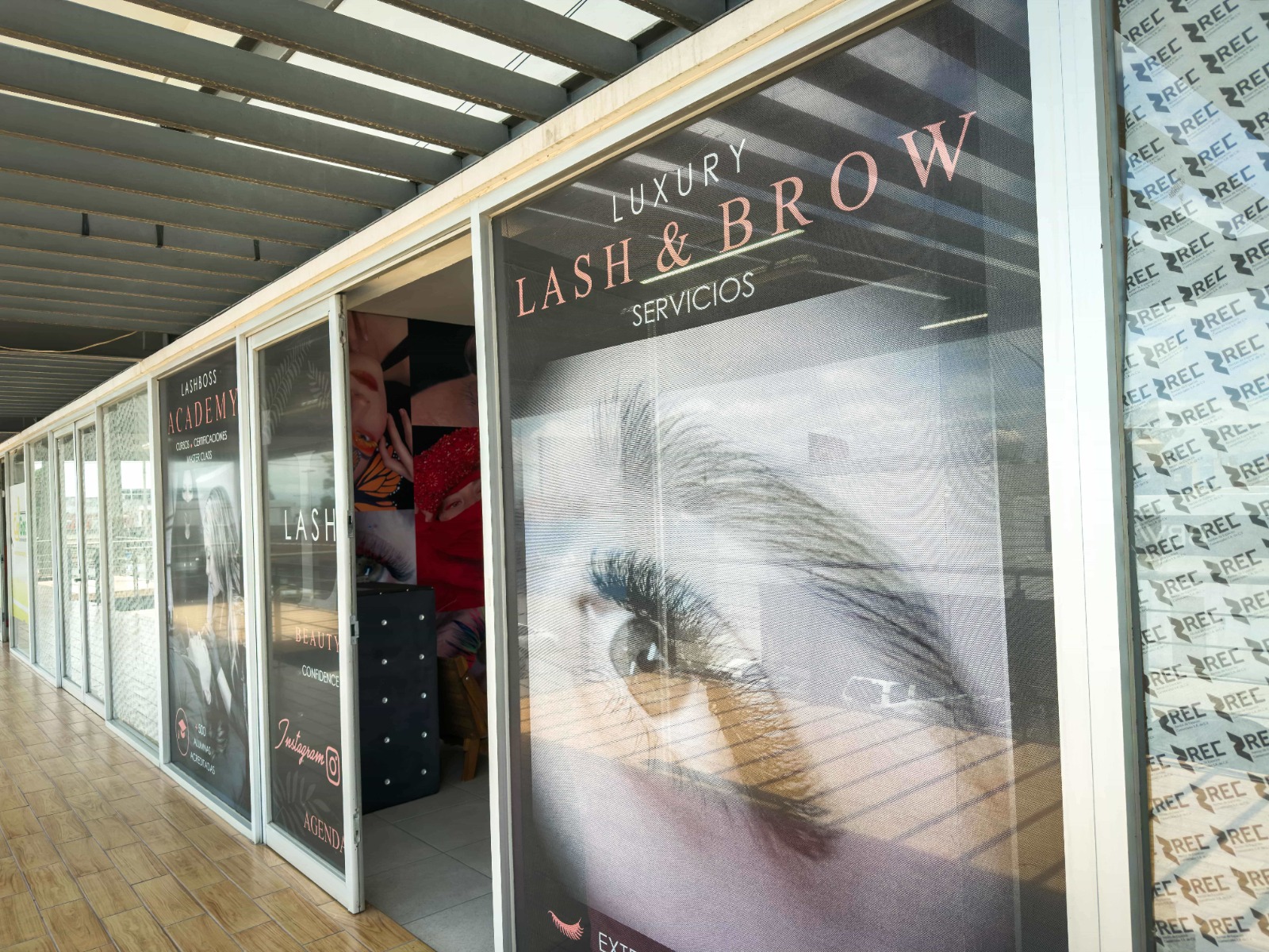 Lash Boss